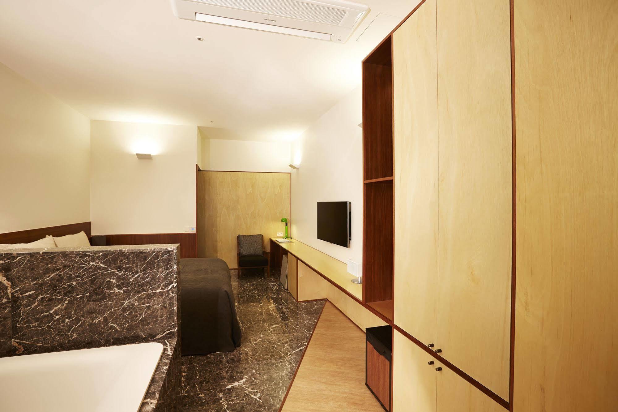 Snow Hotel Seoul Exterior photo